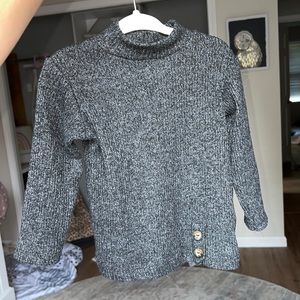 Grey zara sweater, it’s cute but too big on my daughter